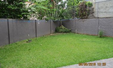 House for rent in Cebu City, Gated Executive house in Banilad with lawn