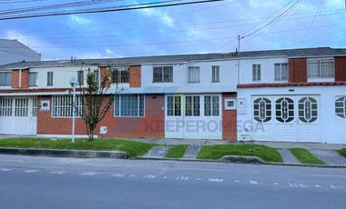 Casa en Arriendo, Américas Occidental - Mandalay - Pio X, Bogotá D.C. VIVIENDA