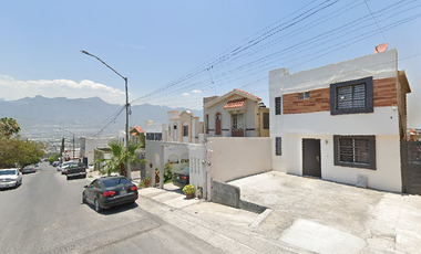 Casa de remate Bancario- Misión de las Villas, 66369 Cdad. Santa Catarina, N.L.