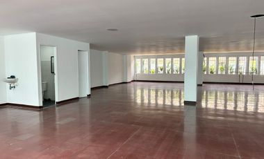 PR18086 Bodega u Oficina en arriendo en el sector La Candelaria