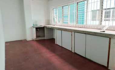 PR18086 Bodega u Oficina en arriendo en el sector La Candelaria