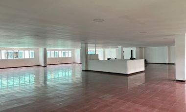 PR18086 Bodega u Oficina en arriendo en el sector La Candelaria