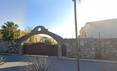 Casa en Paseos de Tezoyuca, Tezoyuca Morelos., ¡Compra directa con el Banco, no se aceptan créditos!