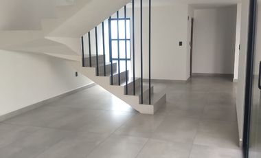 CASA EN VENTA 3 RECAMARAS, EXPLANADA, TREN AIFA-PACHUCA.