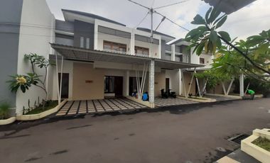 Rumah 2 Lantai di Ciganjur Jagakarsa Selangkah ke MRT Lebak Bulus dan KRL Lenteng Agung Harga Nego Sampai Deal