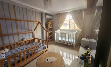 Ciudad Celeste, Renta de Linda casa 4 dormitorios Amoblada con Piscina