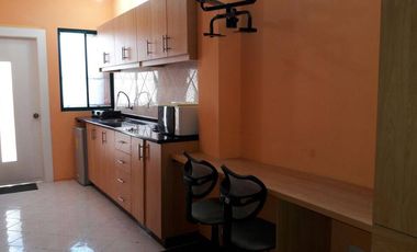 SUITES, MINI SUITES, STUDIOS Y HABITACIONES, AMOBLADOS. SECTOR LA FLORESTA