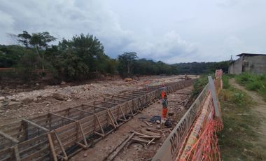 VENDO TERRENO EN MALECON CUMBAZA 1,204 M² MORALES TARAPOTO