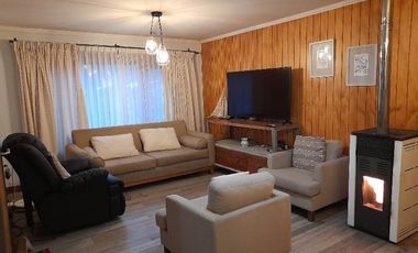 Casa en Jardines del Claro