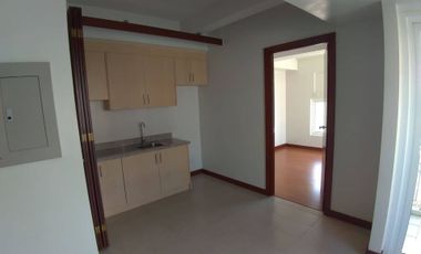 Rent to Own in Near makati ayala avenue area city pasong tamo