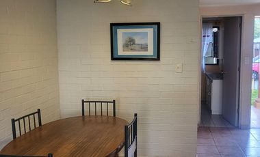 Arriendo Casa Amoblada en excelente barrio