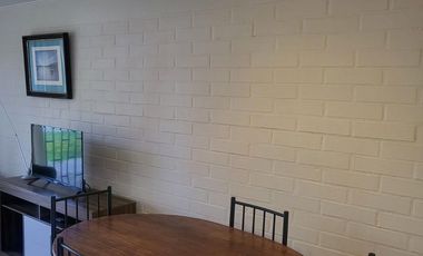 Arriendo Casa Amoblada en excelente barrio