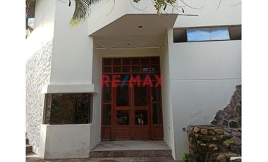 Local En Venta Ex Discoteca Las Rocas - Tarapoto