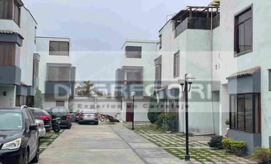 Chalet en venta ocasión en Condominio en Monterrico Surco full seguridad cerca a parque