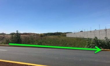VENTA TERRENO PLANO CON SERVICIOS; EN CUAUTLANCINGO PUEBLA SOBRE BOULEVARD DE 4 CARRILES