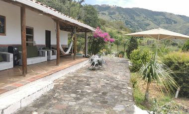 Vendo hermosa casa finca de descanso en Copacabana Antioquia