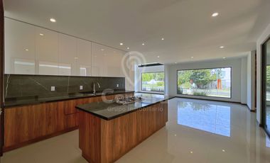 Casa en venta Bosques de Santa Anita, Tlajomulco de Zuñiga.