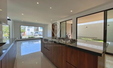 Casa en venta Bosques de Santa Anita, Tlajomulco de Zuñiga.