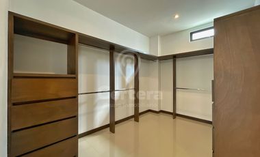 Casa en venta Bosques de Santa Anita, Tlajomulco de Zuñiga.