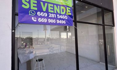 Local comercial en venta en Plaza Palmeira en Mazatlán, Sinaloa.