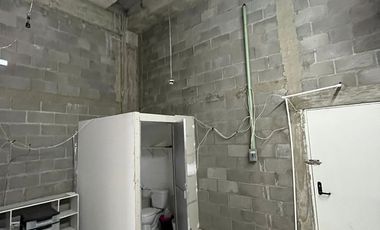 Local comercial en venta en Plaza Palmeira en Mazatlán, Sinaloa.