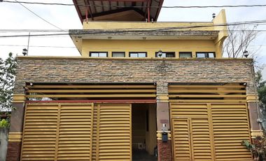 THREE STOREY 4 BEDROOMS 8 CAR GARAGE HOUSE & LOT INSIDE AN EXECUTIVE VILLAGE IN DASMA CAVITE NEAR SM DASMA