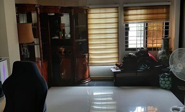 THREE STOREY 4 BEDROOMS 8 CAR GARAGE HOUSE & LOT INSIDE AN EXECUTIVE VILLAGE IN DASMA CAVITE NEAR SM DASMA