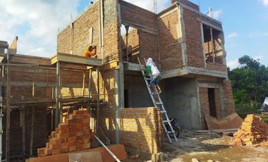 Hunian Royal Lotus Townhouse, Selatan Stadion Maguwoharjo, Harga Kompetitif