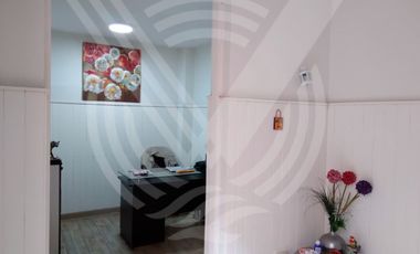 SE VENDE EDIFICIO EN ZONA EXCLUSIVA DE CAMINOS DEL INCA