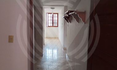 SE VENDE EDIFICIO EN ZONA EXCLUSIVA DE CAMINOS DEL INCA