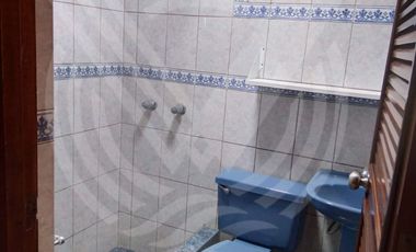 SE VENDE EDIFICIO EN ZONA EXCLUSIVA DE CAMINOS DEL INCA