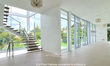 Beautiful Brand New Modern House Available for Sale in Tagaytay