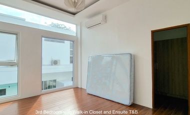 Beautiful Brand New Modern House Available for Sale in Tagaytay