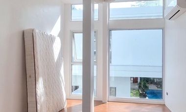 Beautiful Brand New Modern House Available for Sale in Tagaytay