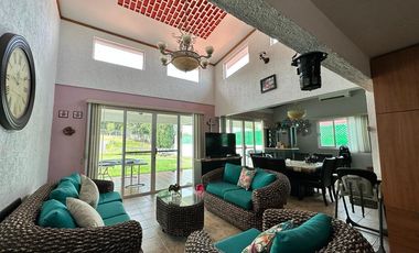 CASA EN VENTA EN FRACCIONAMIENTO LOMAS DE COCOYOC MORELOS