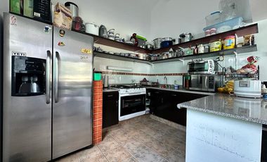 CASA EN VENTA EN FRACCIONAMIENTO LOMAS DE COCOYOC MORELOS