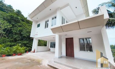 Modern House for Sale in Busay
