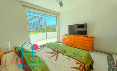 Casa en renta vacacional con terraza, jardín y alberca con vista al campo de golf de Mayan