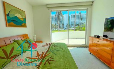Casa en renta vacacional con terraza, jardín y alberca con vista al campo de golf de Mayan