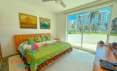 Casa en renta vacacional con terraza, jardín y alberca con vista al campo de golf de Mayan