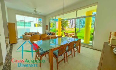 Casa en renta vacacional con terraza, jardín y alberca con vista al campo de golf de Mayan