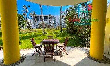 Casa en renta vacacional con terraza, jardín y alberca con vista al campo de golf de Mayan