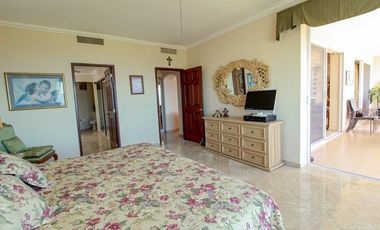 CONDOMINIO LOS CARACOLES