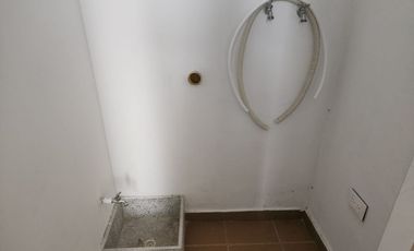 ALQUILO APARTAESTUDIO EN JUANAMBU