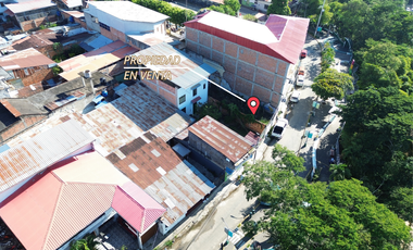 Terreno de 184 m² frente a un malecón 'escondido' en el corazón de Tarapoto. Los turistas la conocen poco, pero los locales saben de su encanto único.