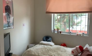 5 Dormitorios Casa en buen estado.