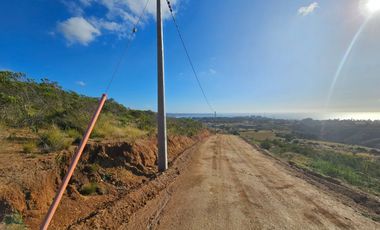 Parcelas con vista asegurada al Mar, red de agua y luz a solo 2 km del camino costero