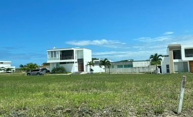 vendo, hermoso lote en Pedernales