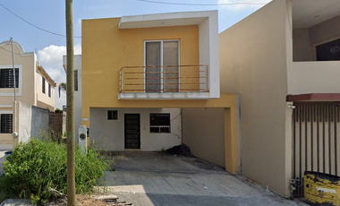 VENTA DE HERMOSA CASA EN EXCELENTE PRECIO UBICADA EN COL. SANTA LUCIA, NUEVO LEON.