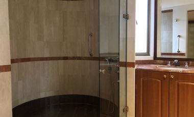 VENDO APARTAMENTO EN EL TESORO 319 MTS 3 HABITACIONES